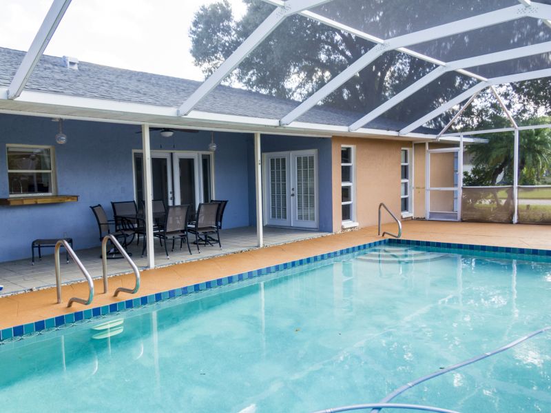 Pool Service Companies